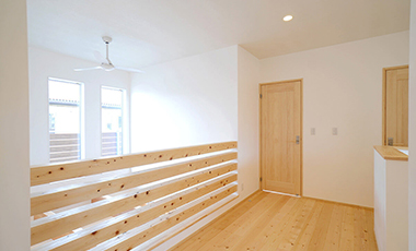 Blue Style 注文住宅 自然素材の壁紙「漆喰クロス｣