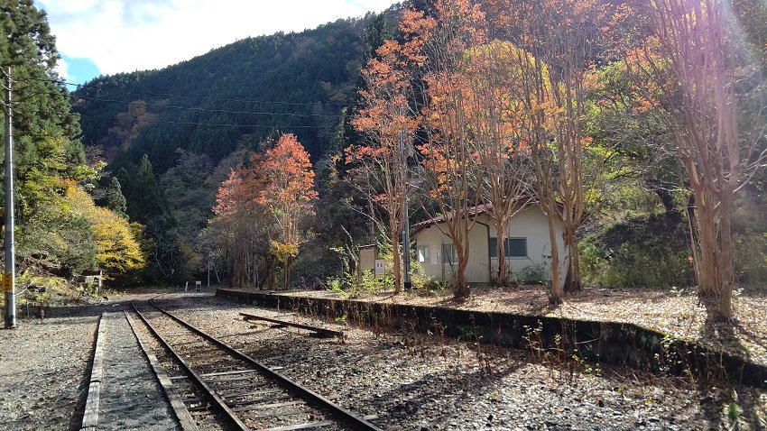 尾盛駅.JPG