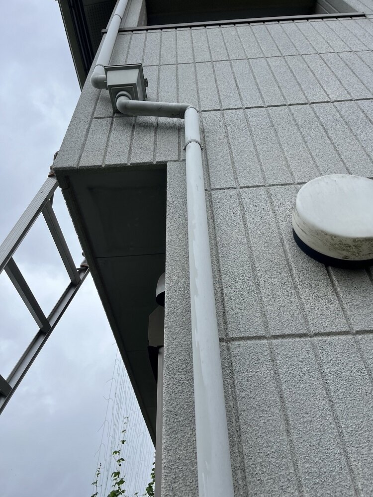 雨どい詰まり (1).JPG